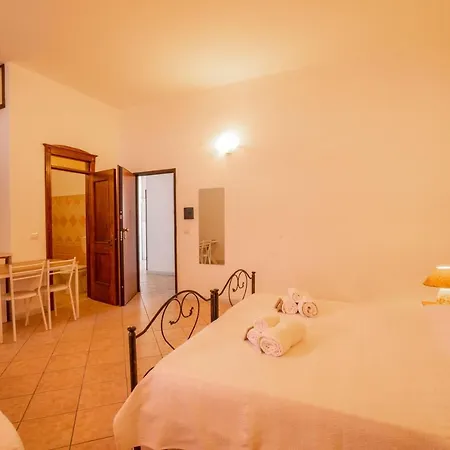 Appartamenti Borgo Terra Aparthotel *